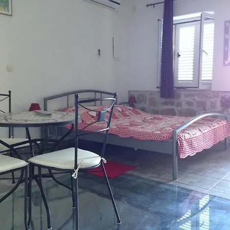 Διαμέρισμα Acalinovic