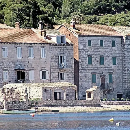 Acalinovic Apartment *