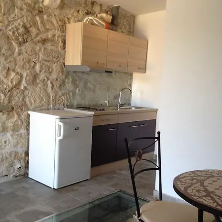 Acalinovic Appartement *